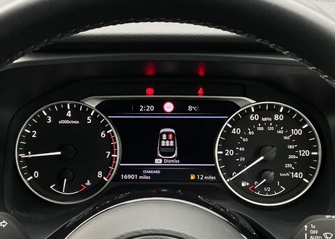 Nissan Qashqai DIG-T ACENTA PREMIUM MHEV 26