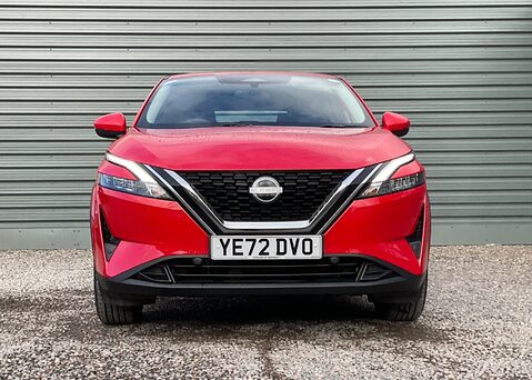 Nissan Qashqai DIG-T ACENTA PREMIUM MHEV 6