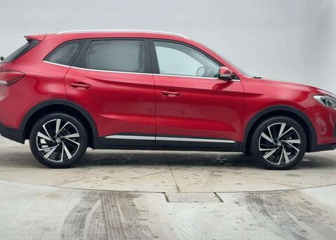 MG ZS 1.5 HYBRID+ TROPHY 4