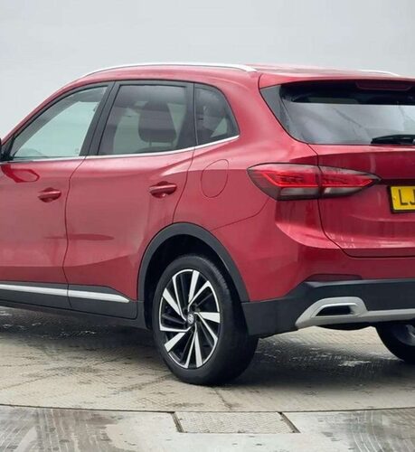 MG ZS 1.5 HYBRID+ TROPHY