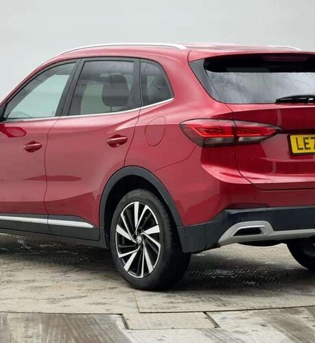 MG ZS 1.5 HYBRID+ TROPHY