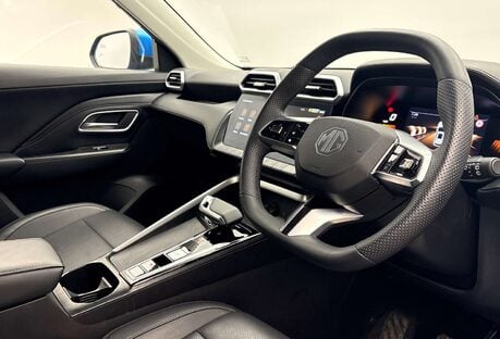 MG ZS 1.5 HYBRID+ TROPHY