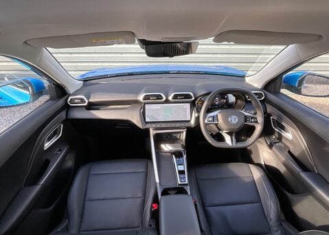 MG ZS 1.5 HYBRID+ TROPHY 12