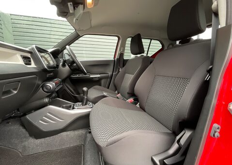 Suzuki Ignis SZ5 DUALJET ALLGRIP MHEV 10