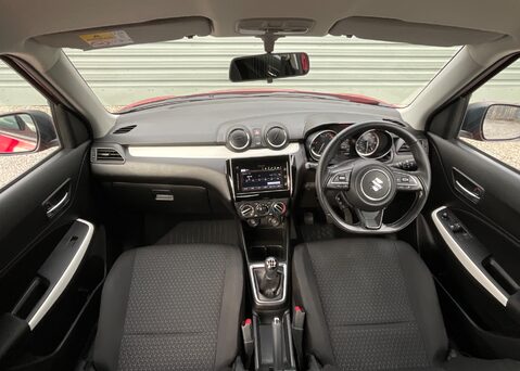 Suzuki Swift SZ-L DUALJET MHEV 13