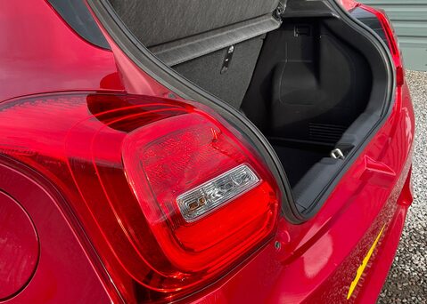 Suzuki Swift SZ-L DUALJET MHEV 18