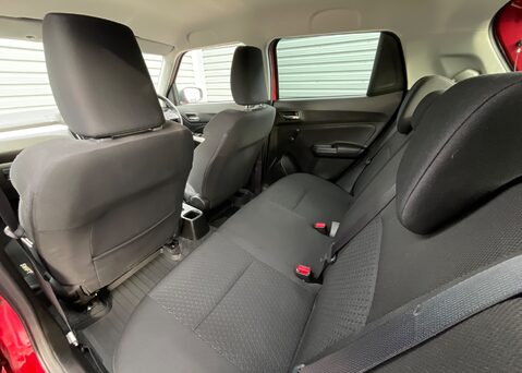 Suzuki Swift SZ-L DUALJET MHEV 12