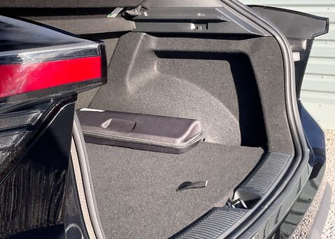 MG MG4 EV 64kWh TROPHY 10