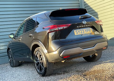 Nissan Qashqai DIG-T TEKNA DCT MHEV 10