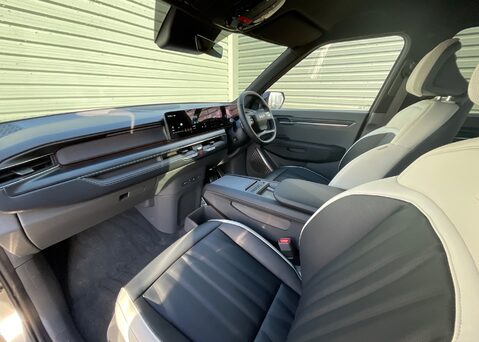 Kia EV9 GT-Line 99.8kWh 15