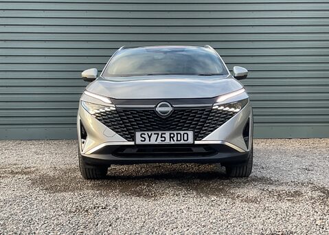 Nissan Qashqai DIG-T TEKNA 6