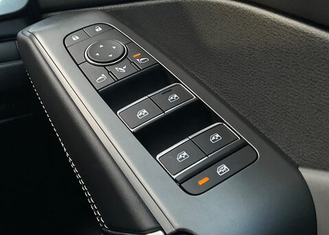 Nissan Qashqai DIG-T TEKNA 25