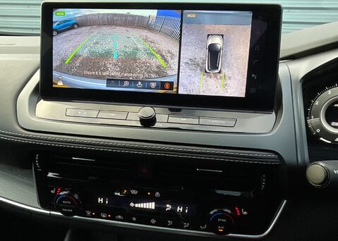 Nissan Qashqai DIG-T TEKNA 21