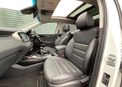 Kia Sorento 2.2 CRDI KX-3 ISG 8
