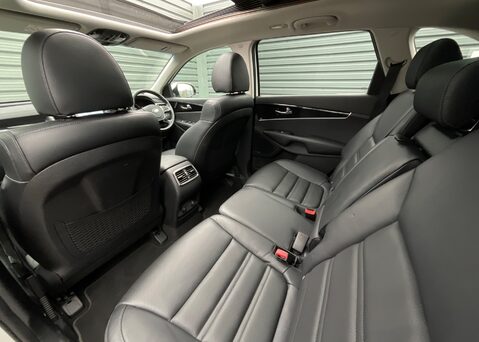 Kia Sorento 2.2 CRDI KX-3 ISG 15