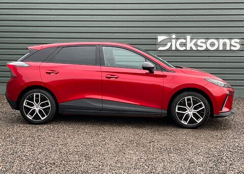 MG MG4 EV 64kWh TROPHY 8