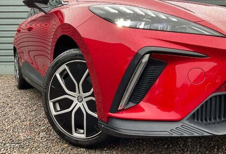 MG MG4 EV 64kWh TROPHY