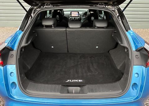 Nissan Juke DIG-T TEKNA PLUS 19