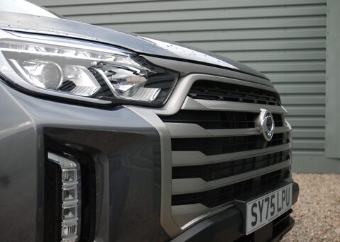 KGM Musso SARACEN 31