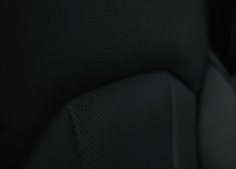 KGM Musso SARACEN 17