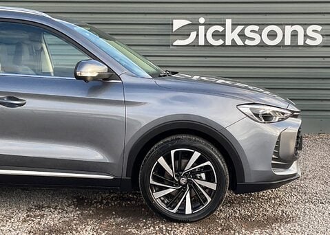 MG ZS HYBRID+ TROPHY 3