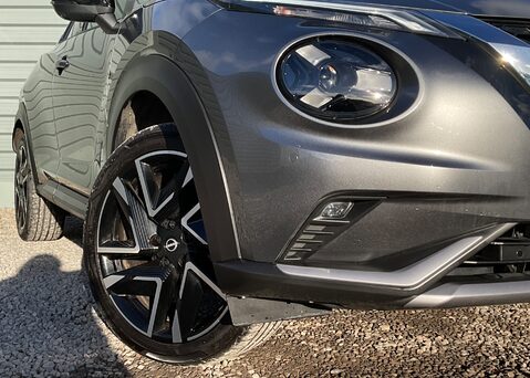 Nissan Juke DIG-T TEKNA PLUS DCT 2