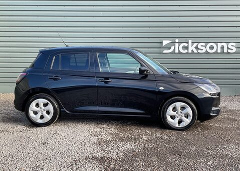 Suzuki Swift MOTION 8