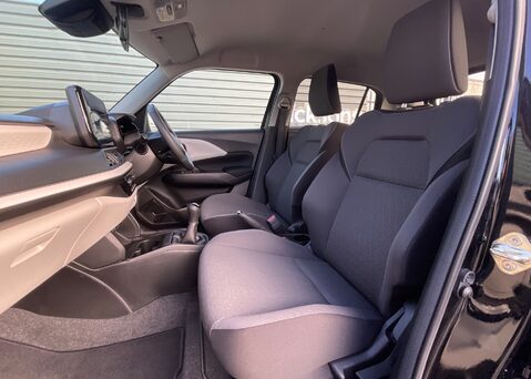 Suzuki Swift MOTION 14