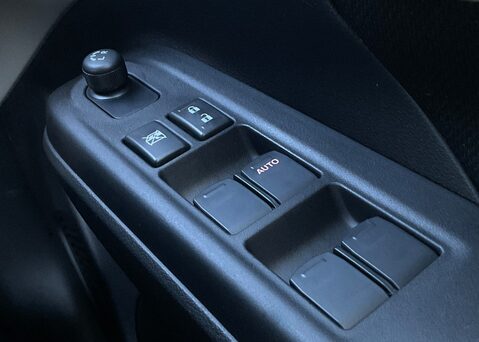 Suzuki Swift MOTION 22