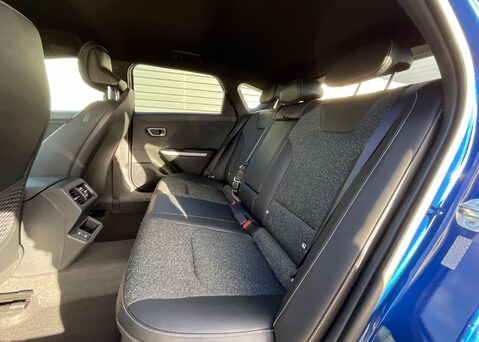 Kia K4 1.6 T-GDi GT-Line DCT 17