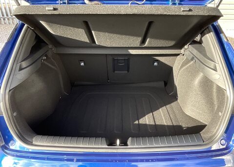 Kia K4 1.6 T-GDi GT-Line DCT 21