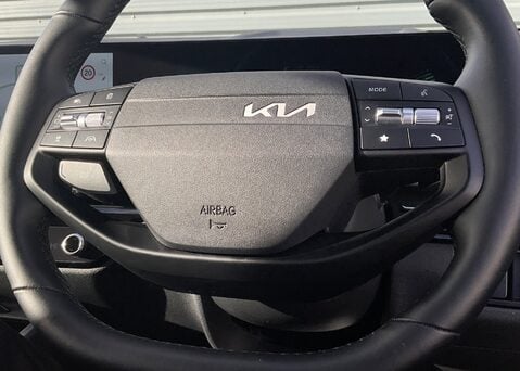 Kia Sportage 1.6T GDi HEV Pure 23