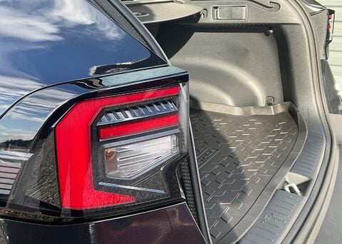 Kia Sportage 1.6T GDi HEV Pure 10