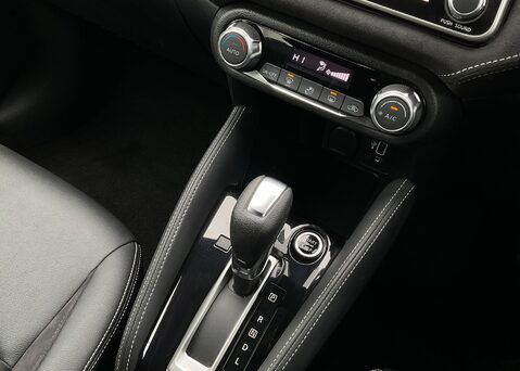 Nissan MICRA IG-T N-SPORT XTRONIC 21