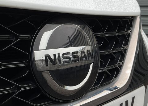 Nissan MICRA IG-T N-SPORT XTRONIC 4