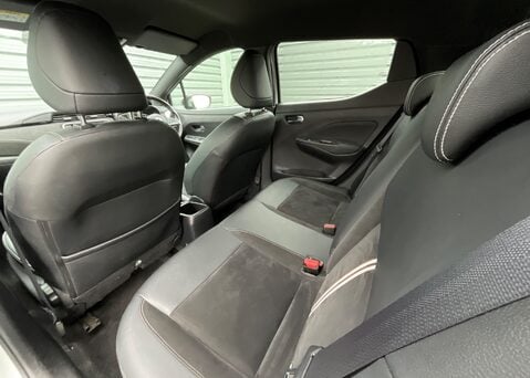 Nissan MICRA IG-T N-SPORT XTRONIC 14