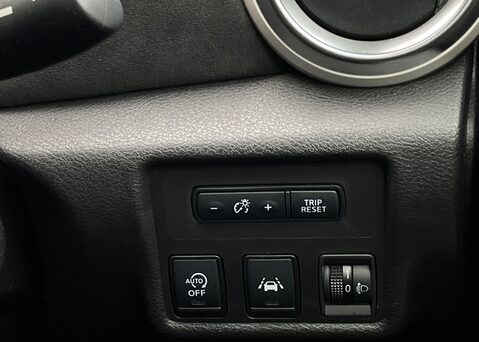 Nissan MICRA IG-T N-SPORT XTRONIC 23