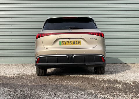 MG MGS6 EV 77kWh TROPHY 9