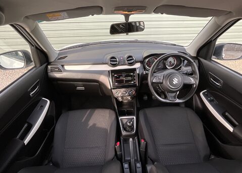 Suzuki Swift ATTITUDE DUALJET 13