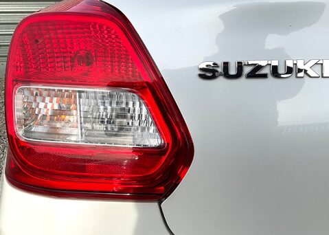 Suzuki Swift ATTITUDE DUALJET 20