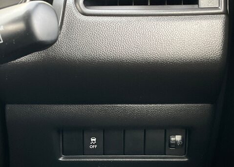 Suzuki Swift ATTITUDE DUALJET 22