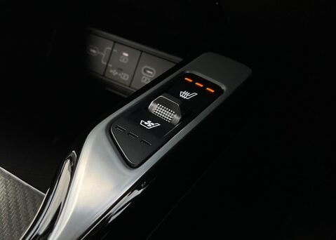 Kia Sorento 1.6 T-GDi '4' HEV 25