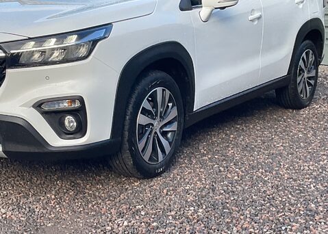 Suzuki S-Cross ULTRA BOOSTERJET ALLGRIP 5