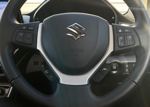 Suzuki S-Cross ULTRA BOOSTERJET ALLGRIP 24