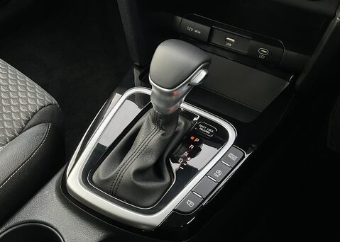 Kia Ceed 1.0 T-GDi Pure 22