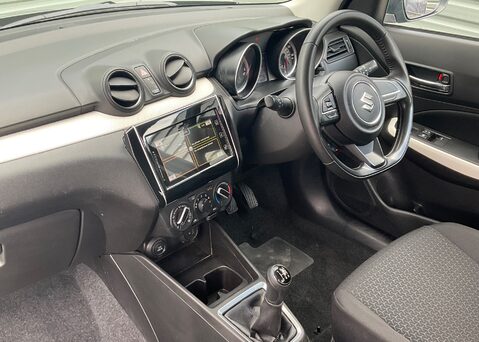 Suzuki Swift ATTITUDE DUALJET 13