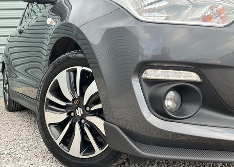 Suzuki Swift ATTITUDE DUALJET 4