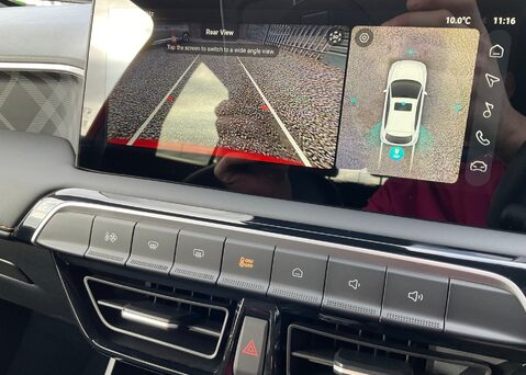 MG MG3 1.5 HYBRID+ TROPHY 19