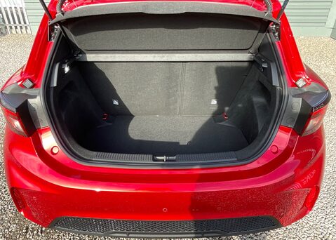 MG MG3 1.5 HYBRID+ TROPHY 11