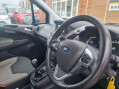 Ford Tourneo Courier ZETEC TDCI 14